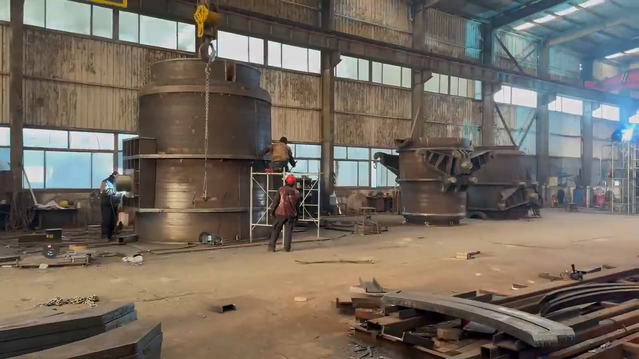 直管平衡補償器